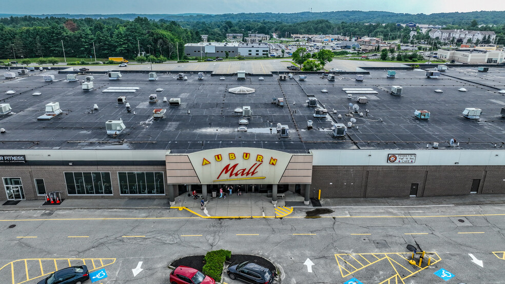 550 Center St, Auburn, ME for lease - Building Photo - Image 3 of 15