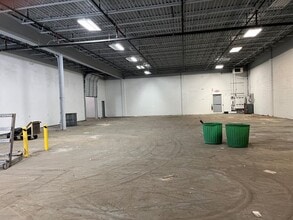 2479 Walden Ave, Cheektowaga, NY for lease Interior Photo- Image 2 of 6