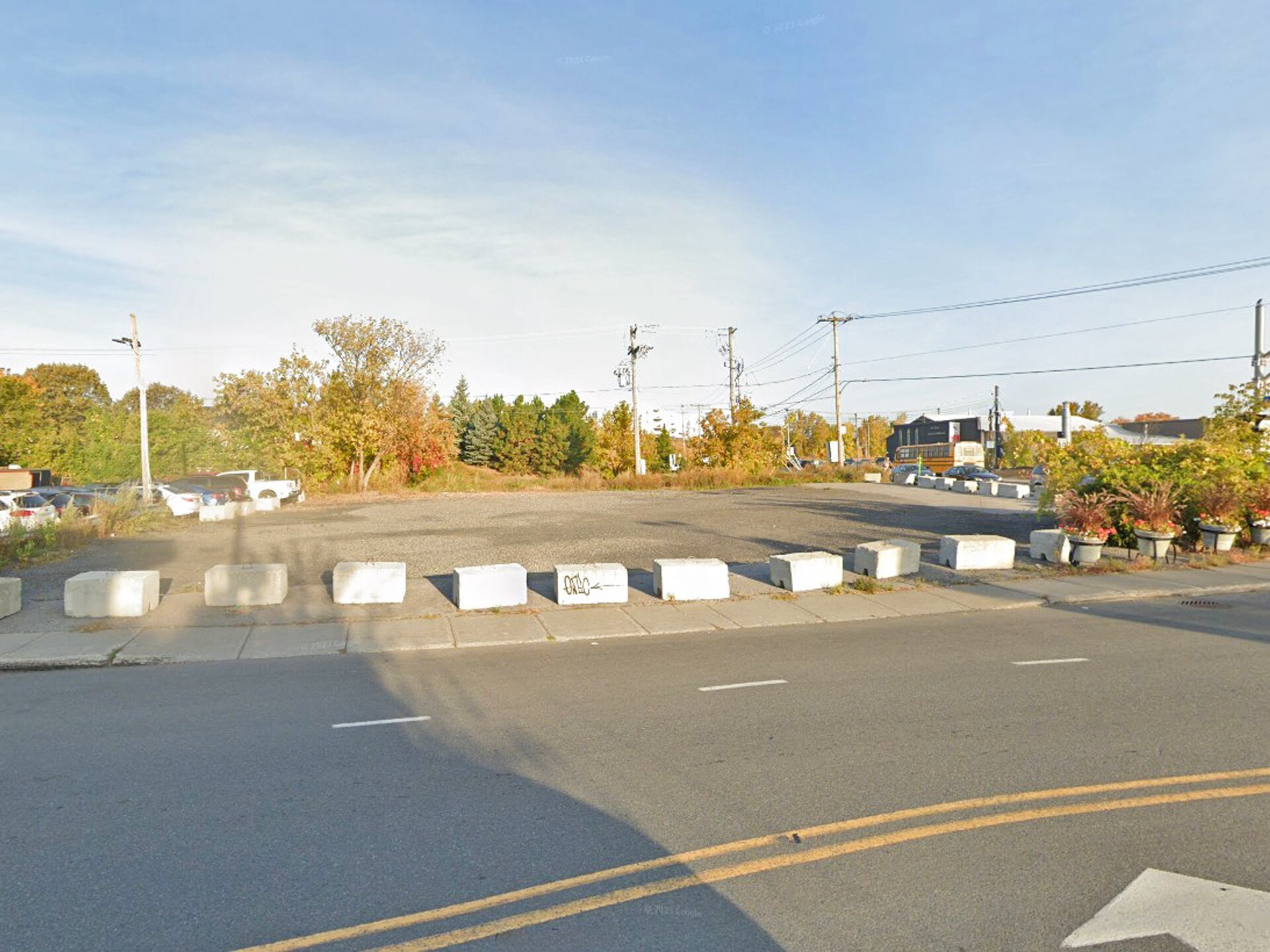 295 Rue Saint-Louis, Longueuil, QC for sale Building Photo- Image 1 of 3