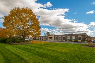 Plus de détails pour 12-18 Hartwell Ave, Lexington, MA - Local d'activités à louer