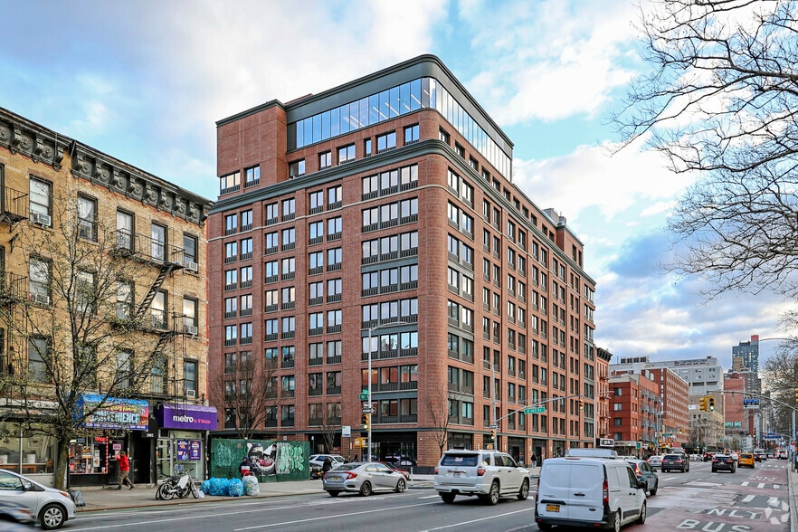 1998 2nd Ave, New York, NY for lease - Primary Photo - Image 3 of 11