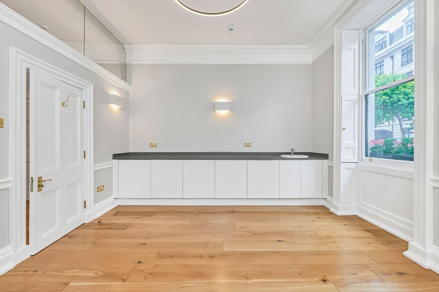 28 Weymouth St, Londres à louer - Photo du bâtiment - Image 3 de 3