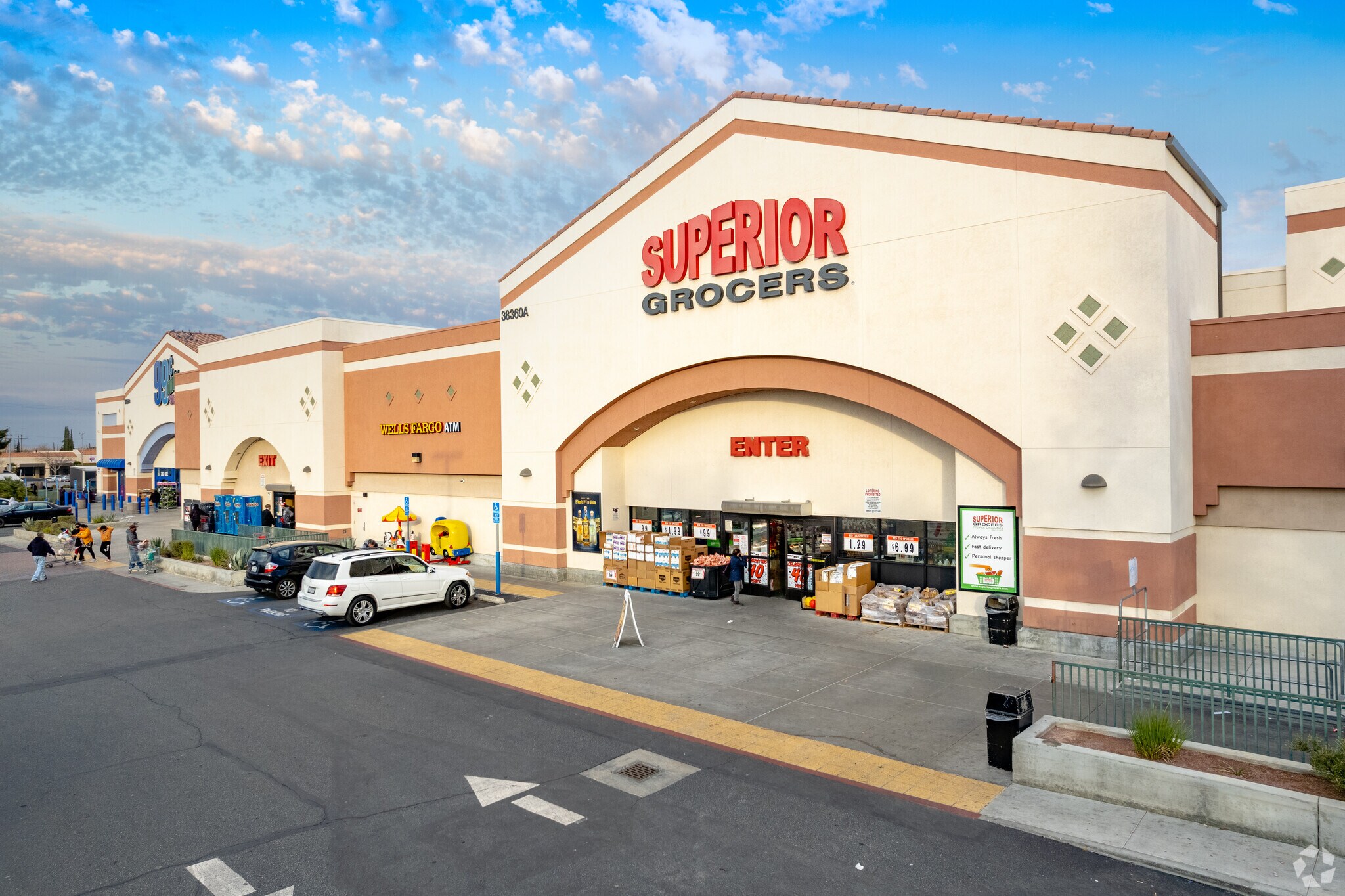 38360 20th St, Palmdale, CA à louer Photo principale- Image 1 de 7