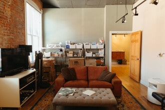 11 S 25th St, Colorado Springs, CO for lease Interior Photo- Image 1 of 17