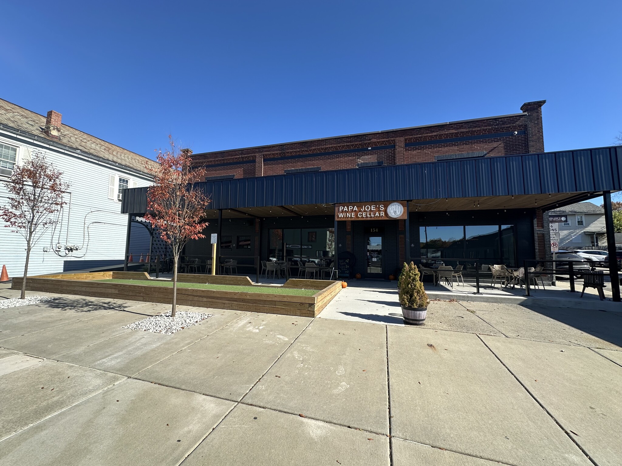 154 S Main St, Zelienople, PA for lease Primary Photo- Image 1 of 11