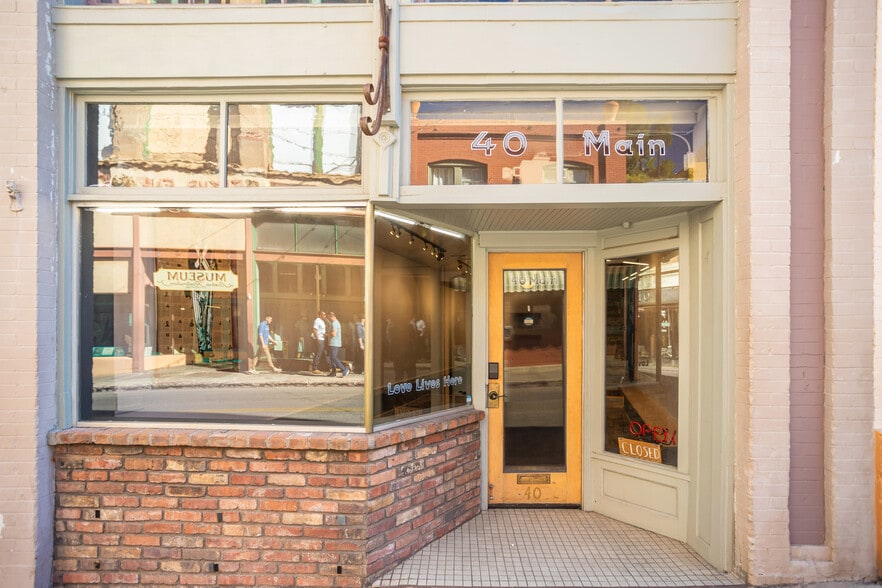 40 Main St, Bisbee, AZ for sale - Building Photo - Image 2 of 32