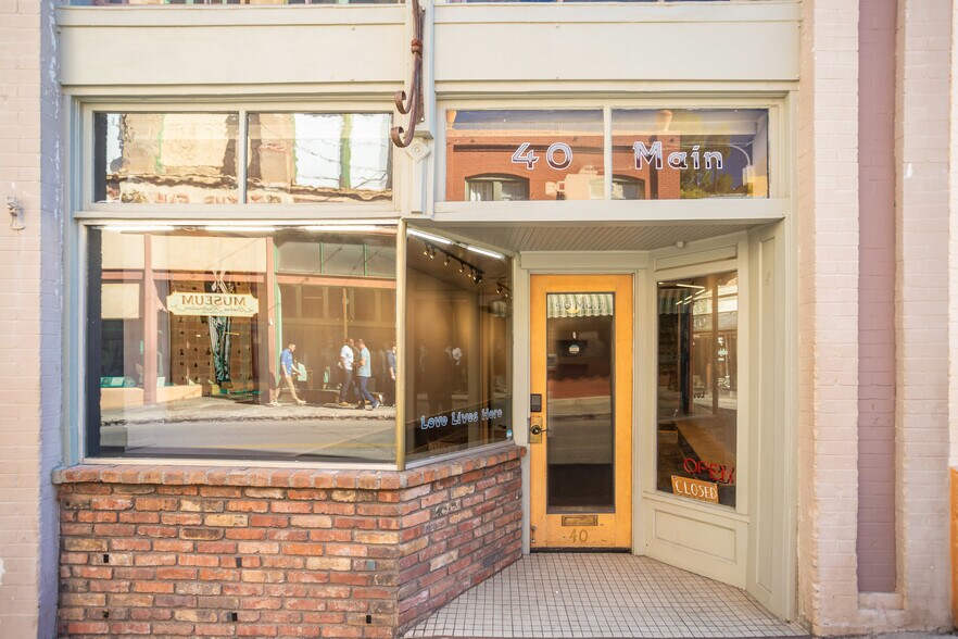 40 Main St, Bisbee, AZ à vendre - Photo du bâtiment - Image 2 de 32