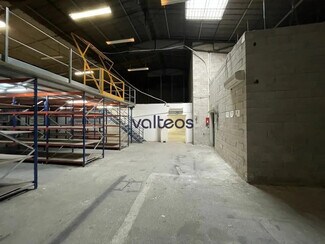 Plus de détails pour Plusieurs types d'espaces à louer