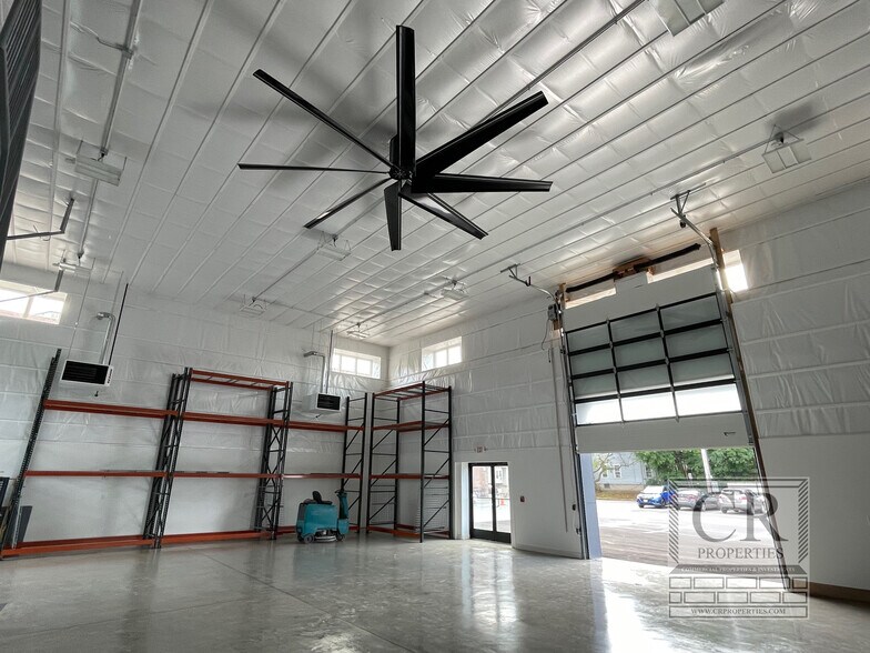 95 N Clinton St, Poughkeepsie, NY à louer - Photo intérieure - Image 2 de 9