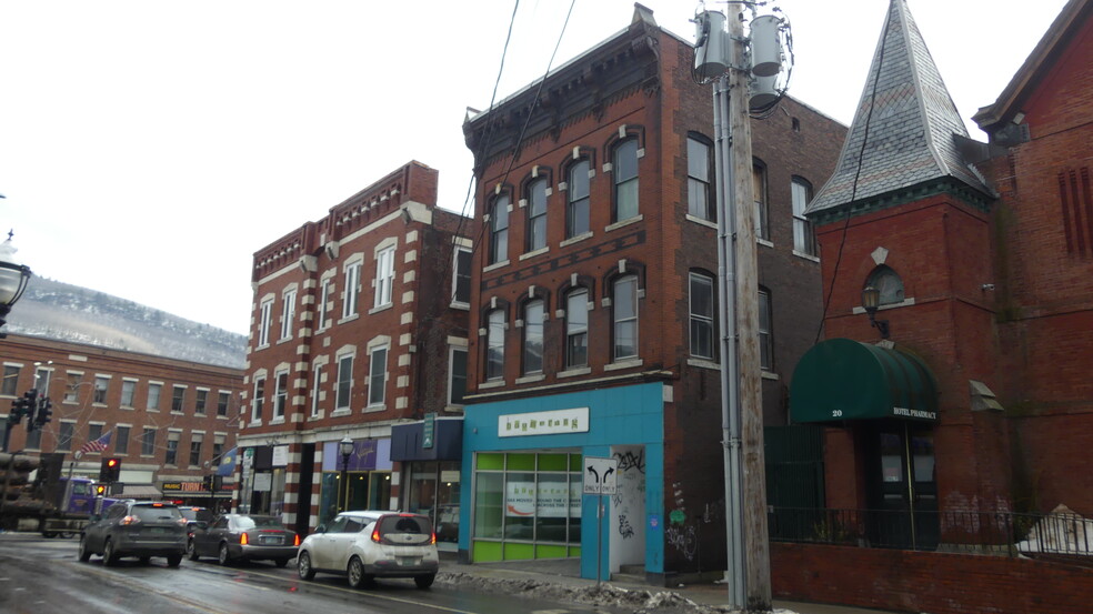 12 - 14 Elliot St, Brattleboro, VT for sale - Building Photo - Image 1 of 1