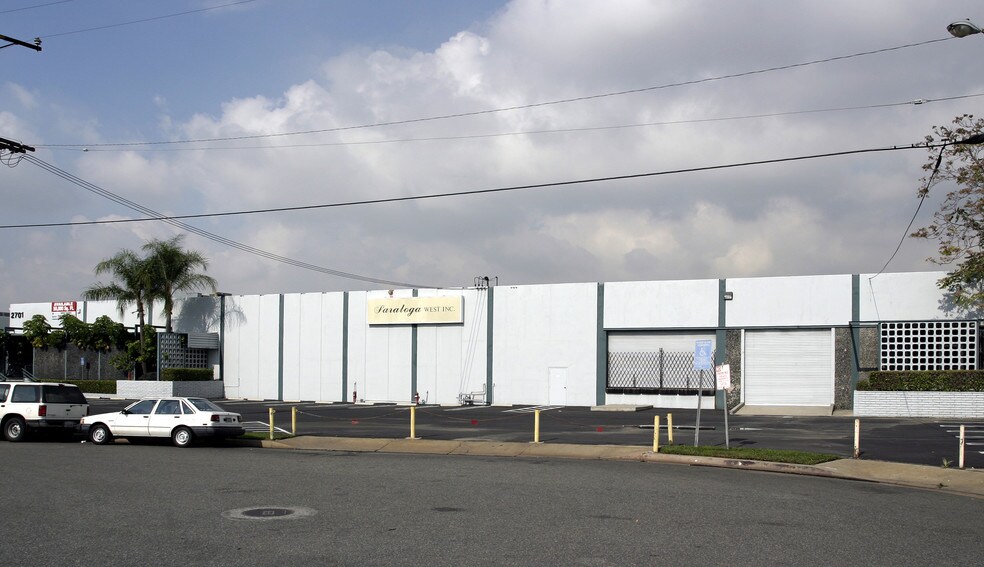 2701 Carrier Ave, Commerce, CA à louer - Autre - Image 2 de 8