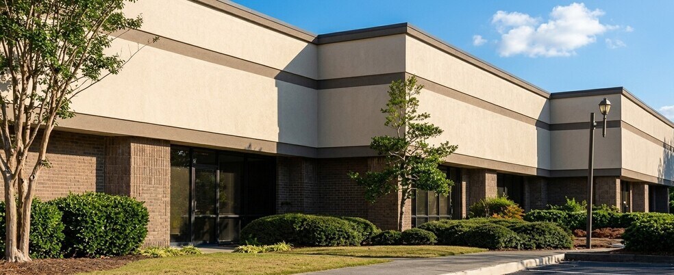 4040 Nine McFarland Dr, Alpharetta, GA à louer - Photo du bâtiment - Image 2 de 4