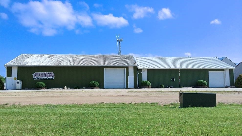 611 Industrial Park Blvd, Elbow Lake, MN for sale Primary Photo- Image 1 of 1