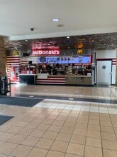 13783 W Oasis Service Rd, Lake Forest, IL for lease Interior Photo- Image 2 of 6