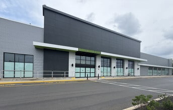 133-137 Highway 35, Eatontown, NJ for lease Building Photo- Image 2 of 15