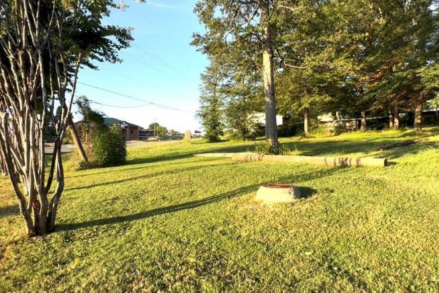 2215 Brandon Rd, Bryant, AR à vendre - Photo du bâtiment - Image 2 de 8