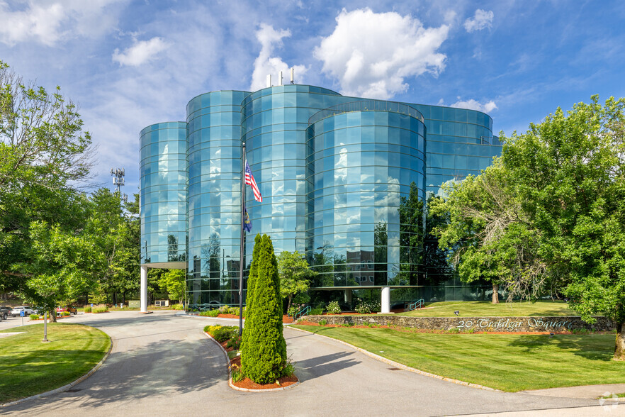 20 Trafalgar Sq, Nashua, NH à louer - Photo du bâtiment - Image 1 de 16