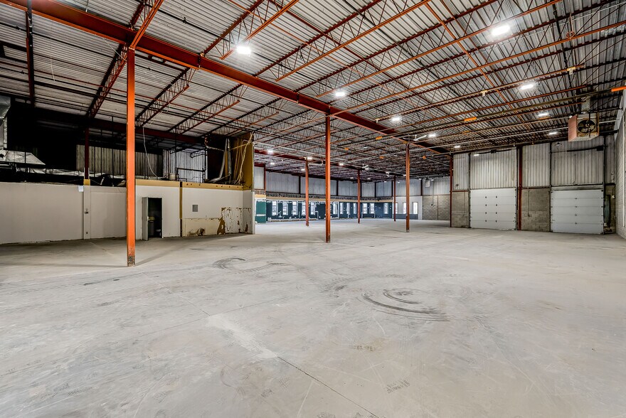 1875 55e Av, Dorval, QC à louer - Photo intérieure - Image 2 de 5