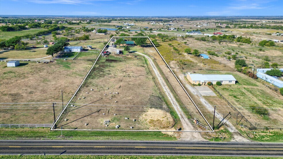 2350 N Louisiana Dr, Celina, TX à vendre - Photo du bâtiment - Image 2 de 14