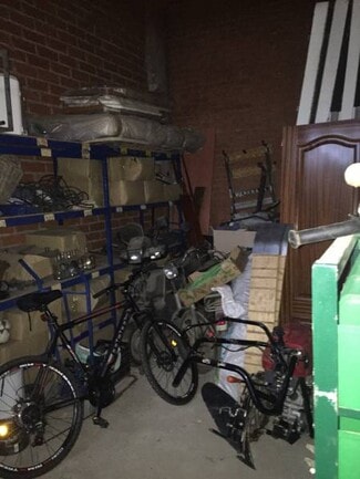 Plus de détails pour Multi-résidentiel à vendre