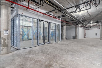 2360 Bedford Ave, Brooklyn, NY à louer Photo intérieure- Image 2 de 7