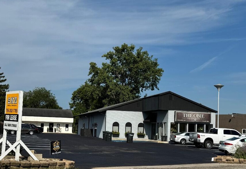 4611 N Wheeling Ave, Muncie, IN for lease - Building Photo - Image 1 of 12