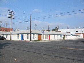 3017 Nebraska Ave, Santa Monica, CA for lease Interior Photo- Image 1 of 4