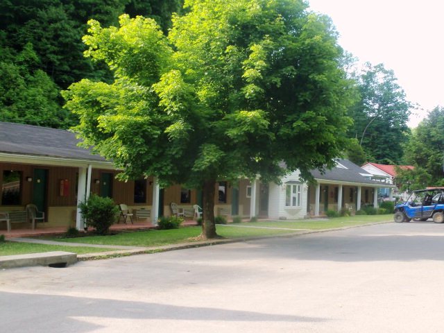 3731 Stewart St, Welch, WV for sale - Primary Photo - Image 1 of 1