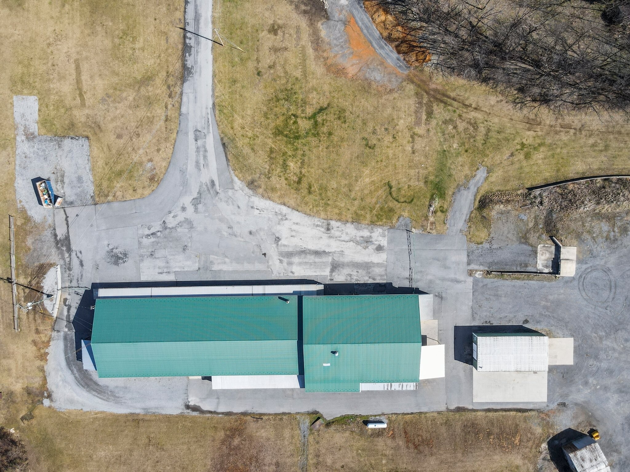 12258 Buchanan Trl W, Mercersburg, PA for lease Primary Photo- Image 1 of 63