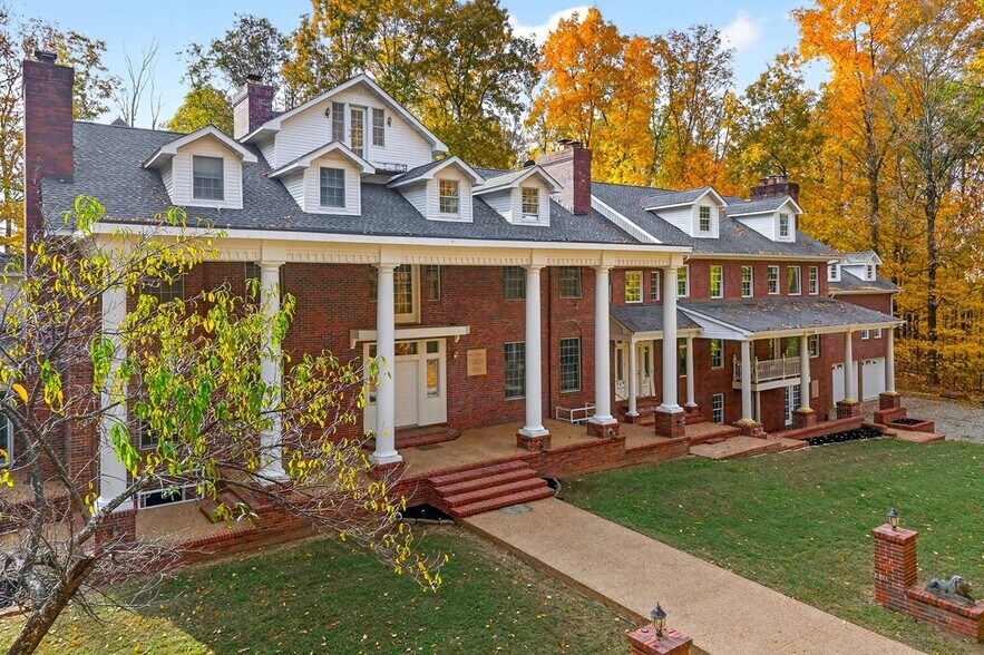 6211 Rocky Point Rd, Cookeville, TN à vendre - Photo du bâtiment - Image 3 de 90