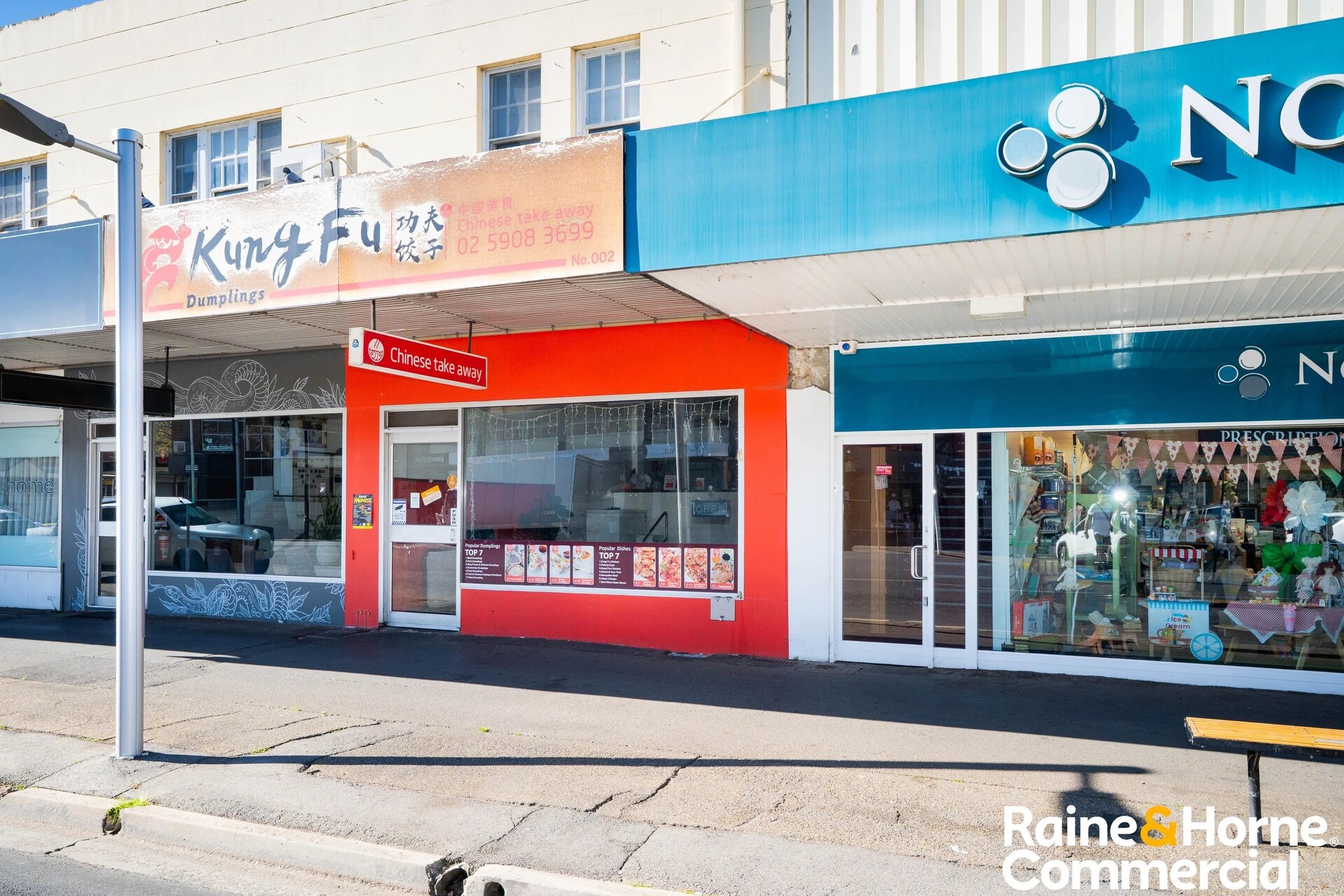 10 Gurwood St, Wagga Wagga à louer Photo principale- Image 1 de 4