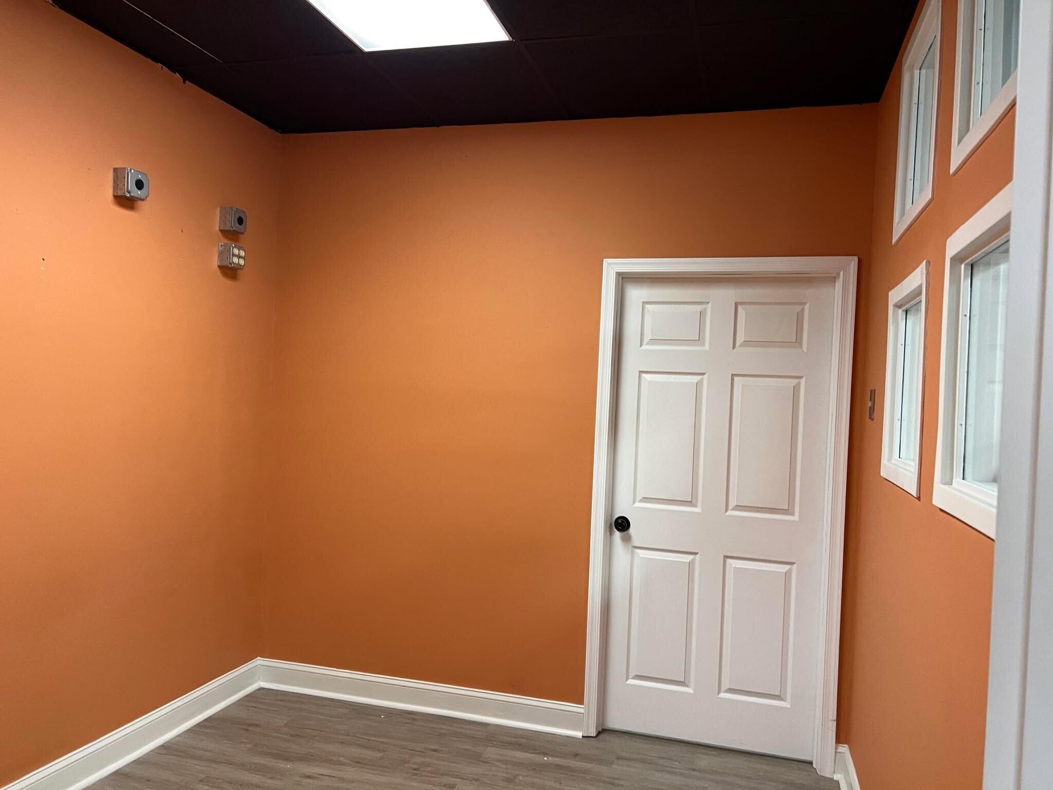 525-545 Main St, Laurel, MD for lease Interior Photo- Image 1 of 1