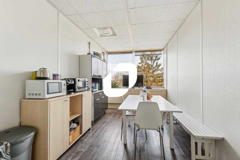 Bureau dans Cergy à louer - Photo intérieure - Image 2 de 15