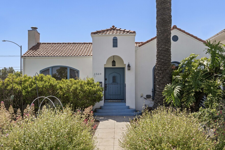 1569 S Orange Grove Ave, Los Angeles, CA for sale - Primary Photo - Image 1 of 41