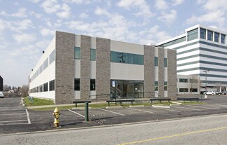 Plus de détails pour 875 Greentree Rd, Pittsburgh, PA - Bureau à louer