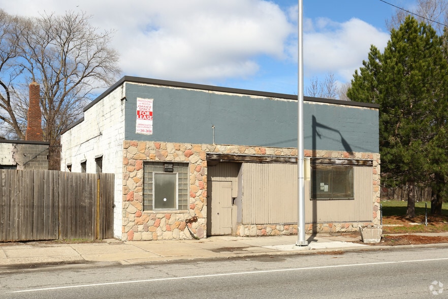 16539 Livernois Ave, Detroit, MI à louer - Photo principale - Image 1 de 4