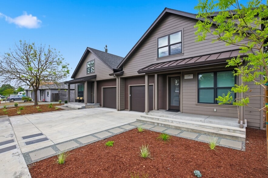 47-49 Ursuline Rd, Santa Rosa, CA for sale - Building Photo - Image 2 of 56