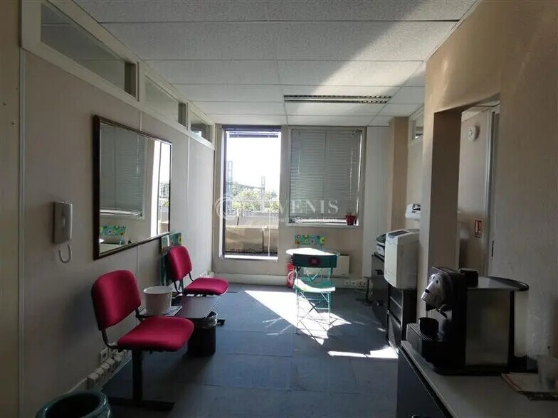 Bureau dans Malakoff à louer - Photo intérieure - Image 2 de 11