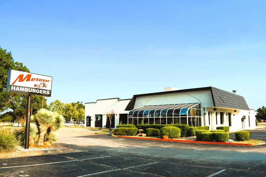 1702-1736 E Belt Line Rd, Richardson, TX à louer - Photo du bâtiment - Image 3 de 21