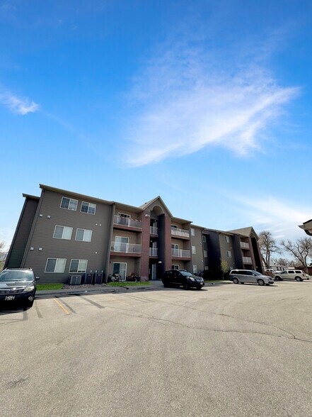 Casper LIHTC Portfolio portefeuille de 2 propriétés à vendre sur LoopNet.ca - Photo du bâtiment - Image 3 de 12