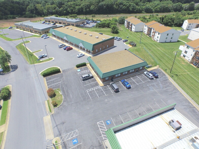 148 Lutz Ave, Martinsburg, WV for lease - Building Photo - Image 3 of 7