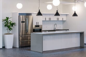 401 Washington St, Boston, MA for lease Interior Photo- Image 1 of 8