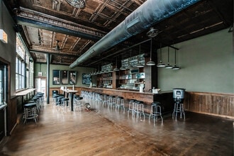2821-2823 N Milwaukee Ave, Chicago, IL for sale Interior Photo- Image 2 of 9