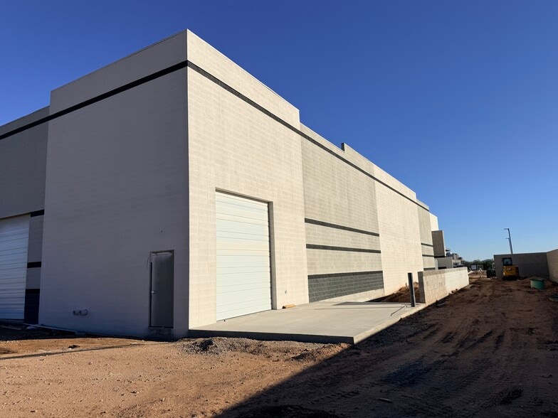 11244 E Pecos Rd, Mesa, AZ à vendre - Photo de construction - Image 3 de 7