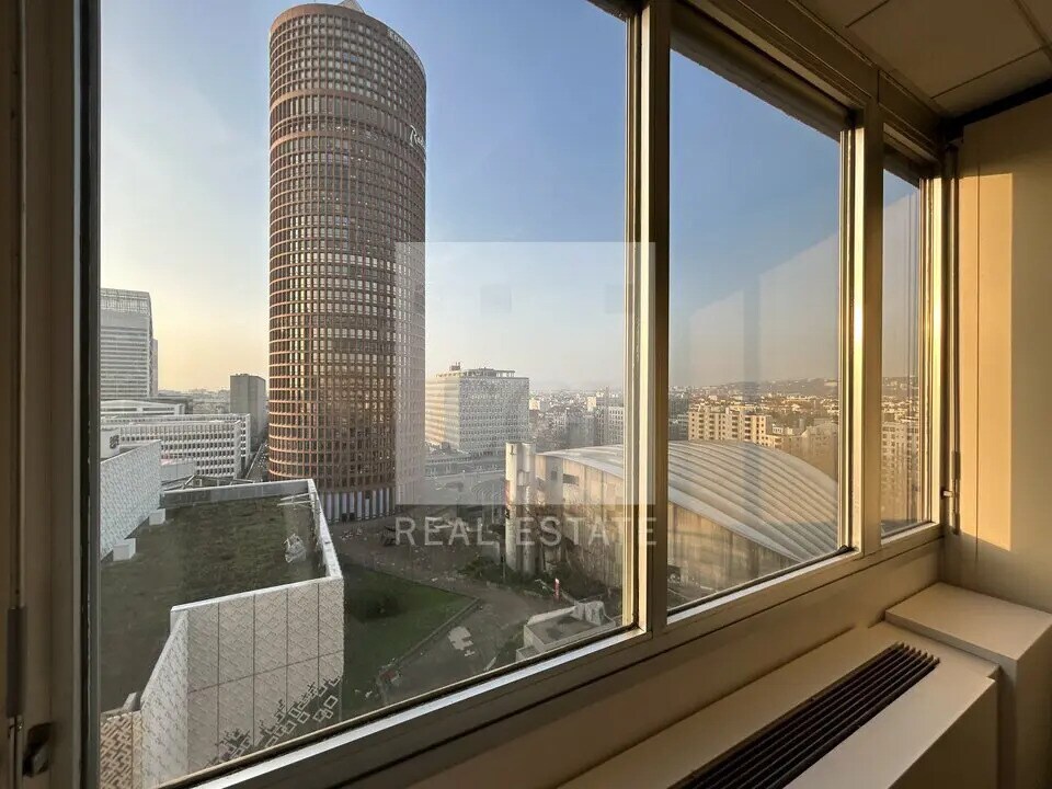 Office in Lyon for lease Building Photo- Image 1 of 14