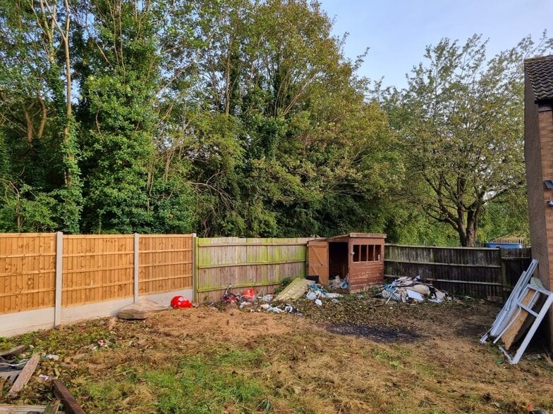 Whitebeam Gdns, Nottingham for sale - Building Photo - Image 2 of 3