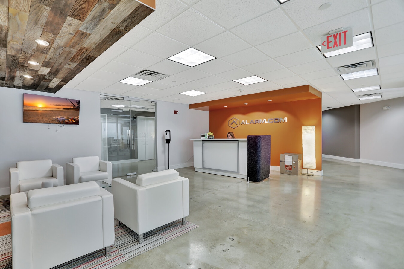 200 S Andrews Ave, Fort Lauderdale, FL 33301 - Unité 300-303 - - Photo intérieure - Image 1 of 24