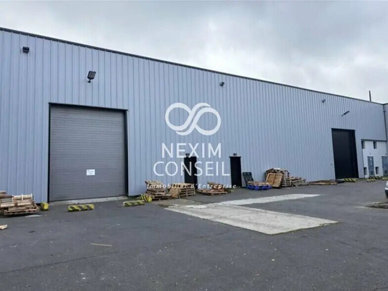 Flex dans Villeneuve-la-Garenne à louer - Photo du bâtiment - Image 2 de 2