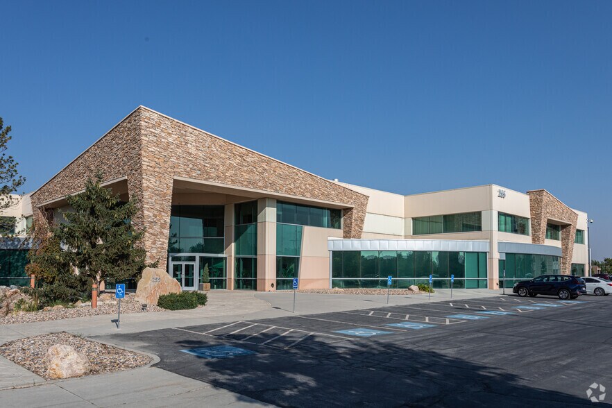 255 Admiral Byrd Rd, Salt Lake City, UT à louer - Photo principale - Image 1 de 10