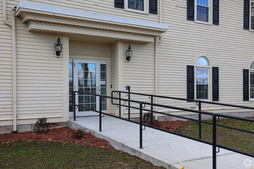 3 Meeting House Rd, Chelmsford, MA à louer - Photo du bâtiment - Image 3 de 28